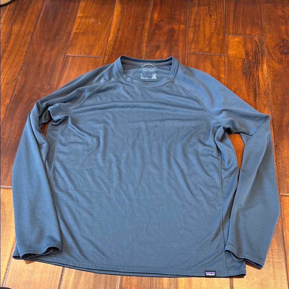 Patagonia Men's Blue Long Sleeve Shirt